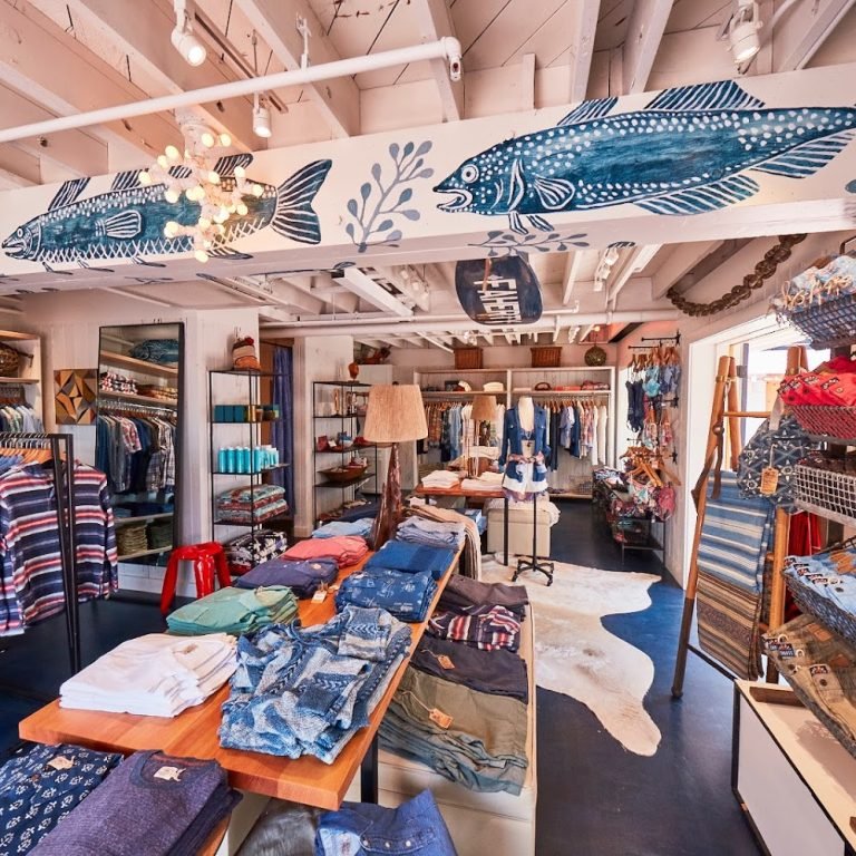 Faherty Newport Beach 3 768x768