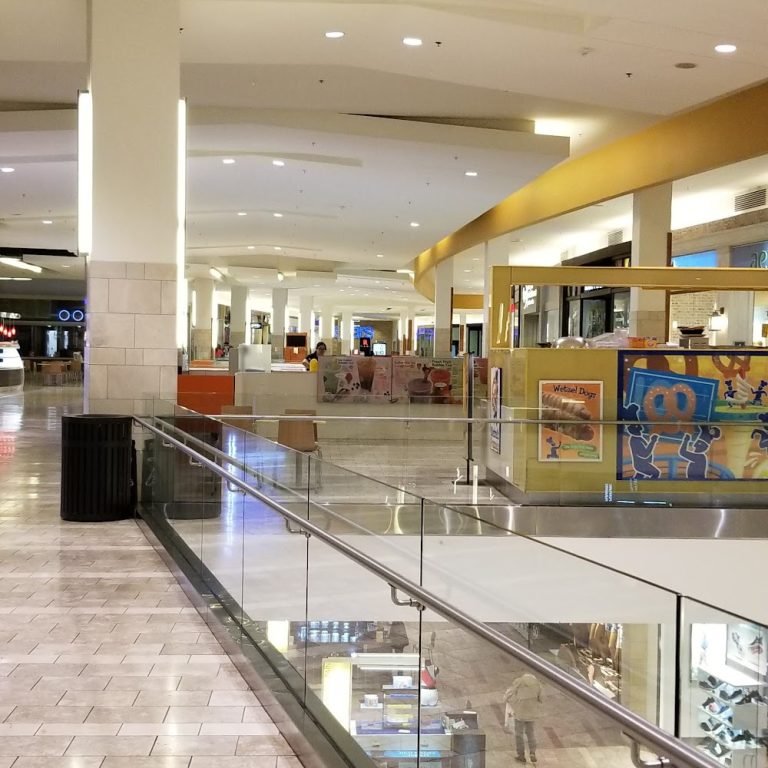 Westfield Southcenter 6 768x768